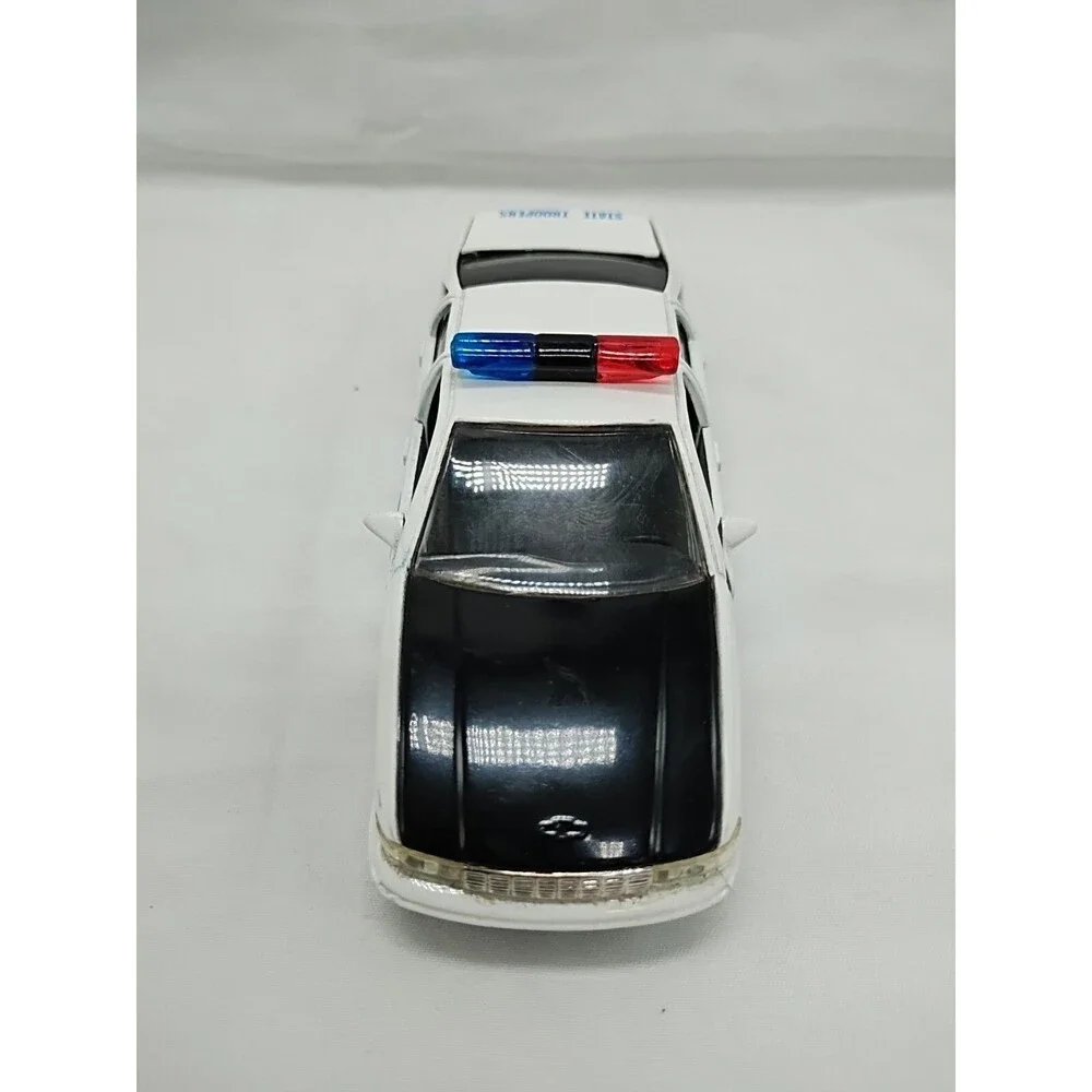 1993 Road Champs Chevrolet Caprice Alaska State Troopers Diecast Car 5